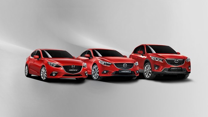 nowe modele Mazdy, salon samochodowy Mazda
