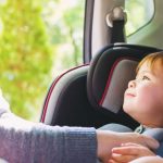 Jak przewozić dziecko w samochodzie? Sprawdź aktualne przepisy